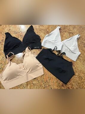 Bundle 4-Pack Comfort Bras Size L (Fits like M) - Vince Camuto